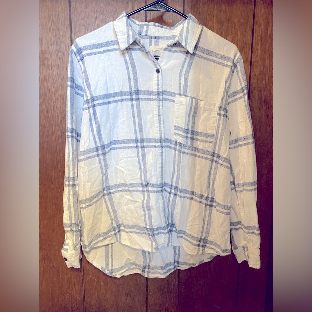 🔴Plaid Button Down Shirt